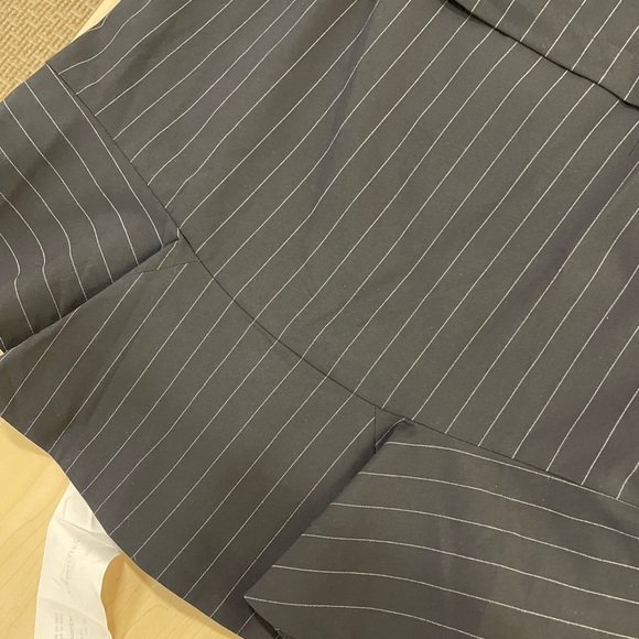 BCBGMAXAZRIA Pinstripe Sleeveless Open Back Collar Detail Work Dress - Picture 6 of 6